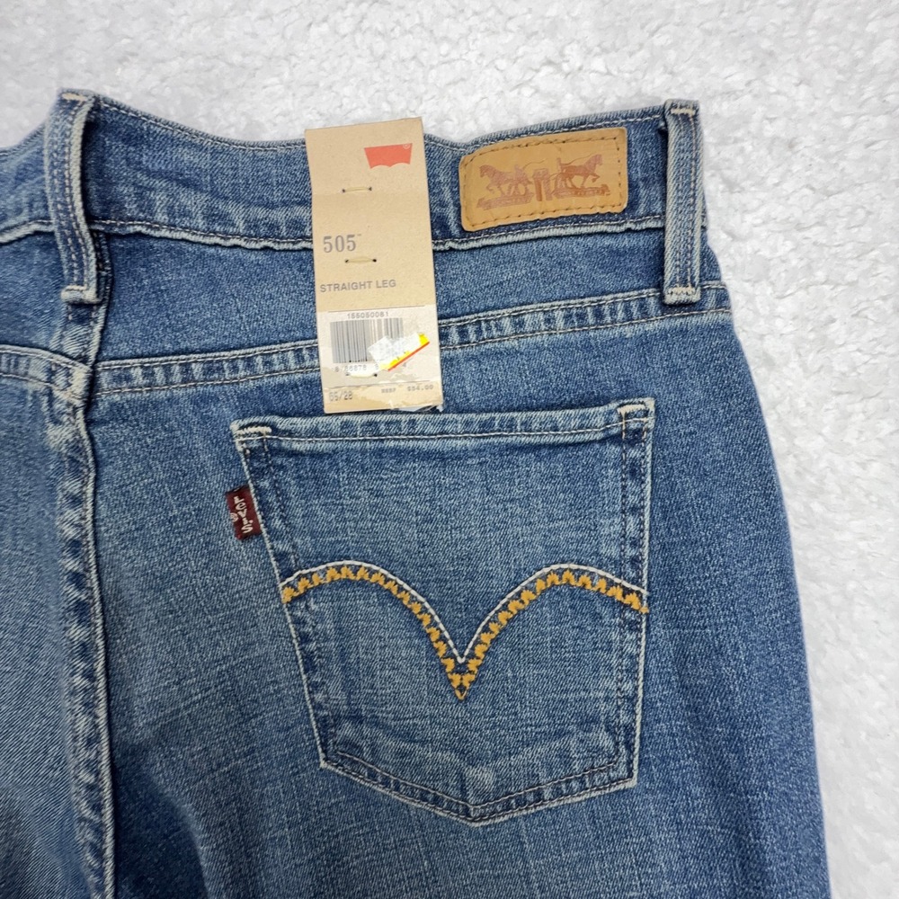 Levis 505 Straight Leg Jeans Womens 6S W28 L30 Blue Medium Wash 15505-0081 NEW